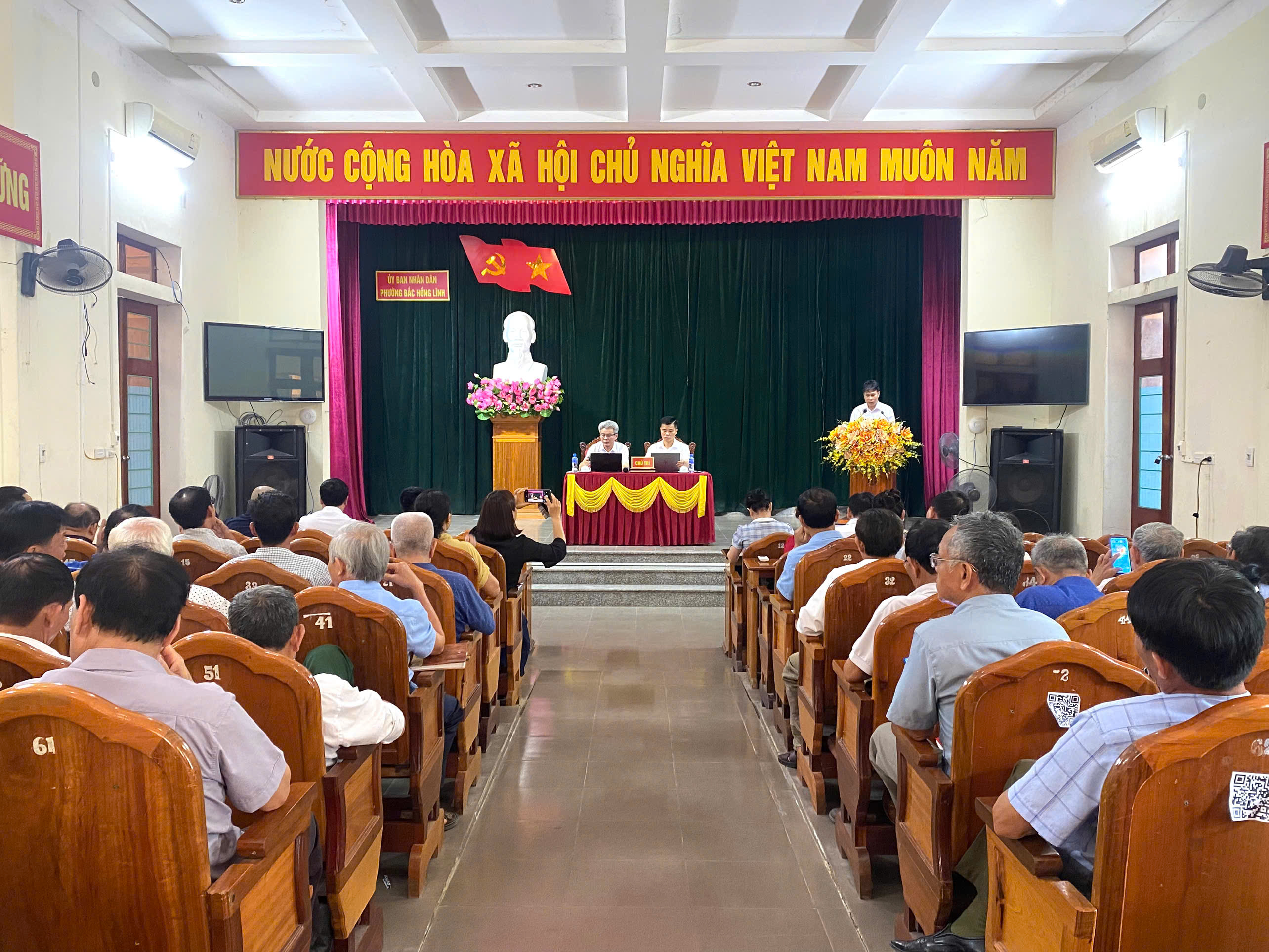 Bắc Hồng Lĩnh tiếp tục phấn đấu giữ vững tỷ lệ bao phủ BHYT, đẩy nhanh phát triển người tham gia BHXH 