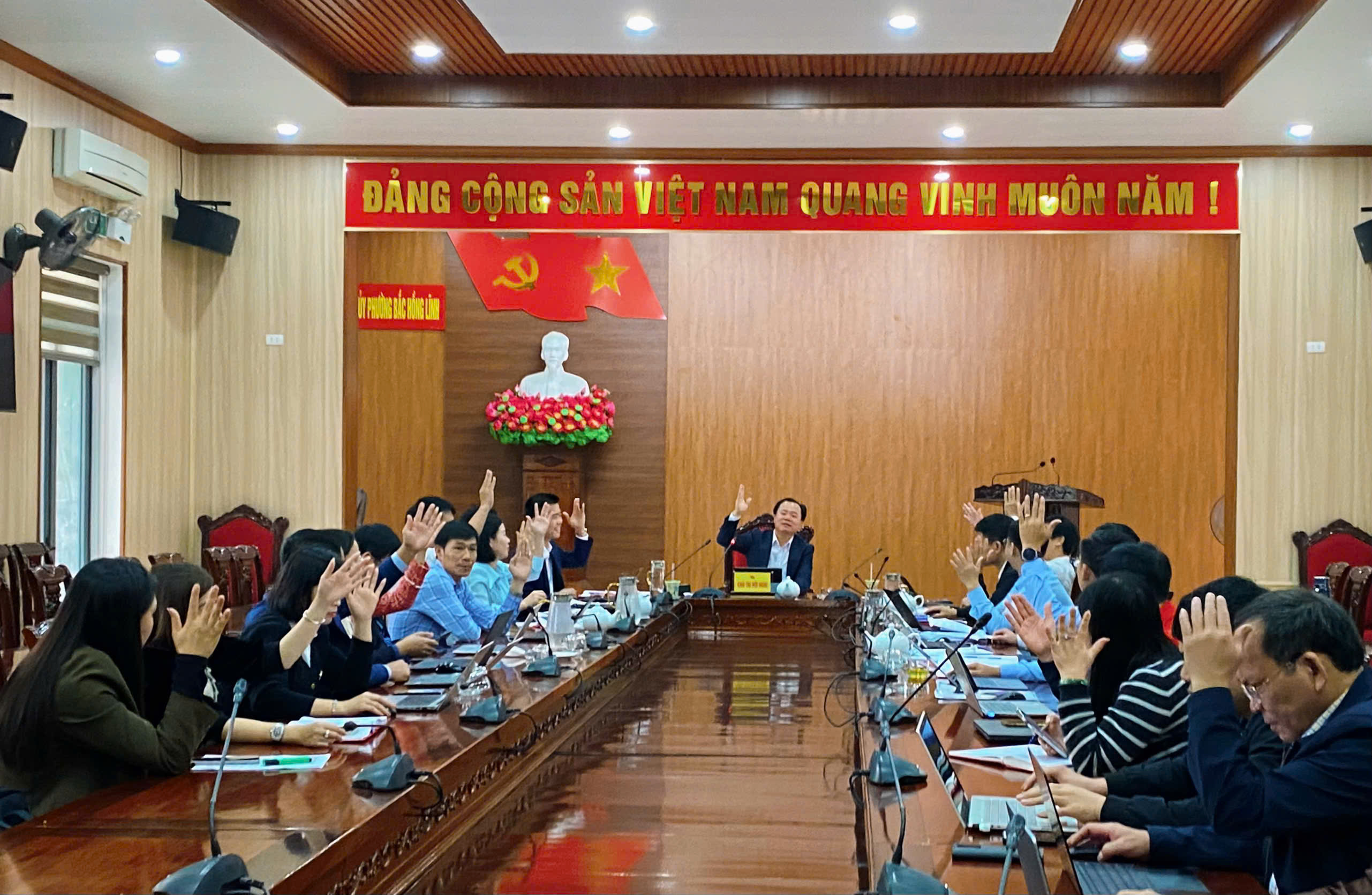 Họp bàn cho ý kiến điều chỉnh quy hoạch dự án Bệnh viện Chất lượng cao trên địa bàn