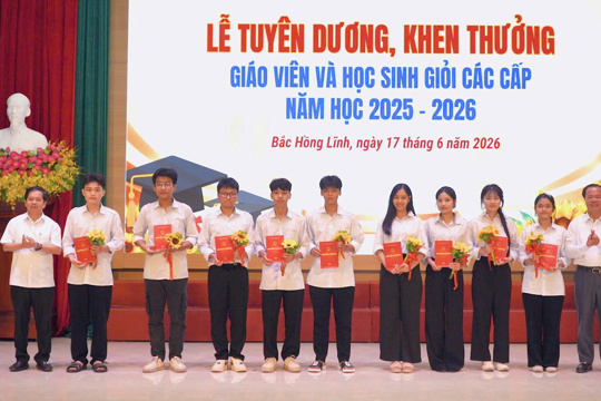 Phường Bắc Hồng Lĩnh tuyên dương, khen thưởng 172 tập thể,  giáo viên và học sinh đạt thành tích xuất sắc trong năm học 2025-2026