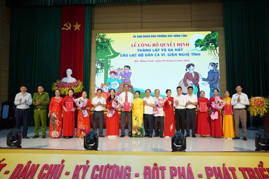 Phường Bắc Hồng Lĩnh ra mắt 04 câu lạc bộ dân ca ví, giặm Nghệ Tĩnh