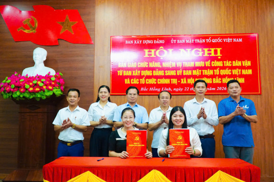 Bàn giao chức năng, nhiệm vụ tham mưu về công tác dân vận từ Ban xây dựng Đảng sang UBMTTQ Việt Nam phường Bắc Hồng Lĩnh