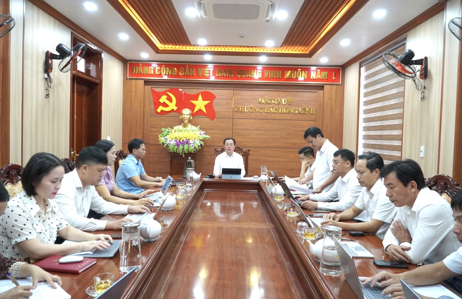 Phiên họp thường kỳ tháng 8 Thường trực HĐND phường Bắc Hồng Lĩnh