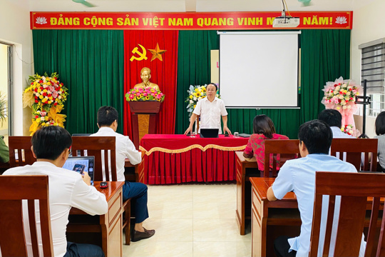 Thường trực Đảng ủy làm việc với Trường THCS Bắc Hồng Lĩnh sau sắp xếp